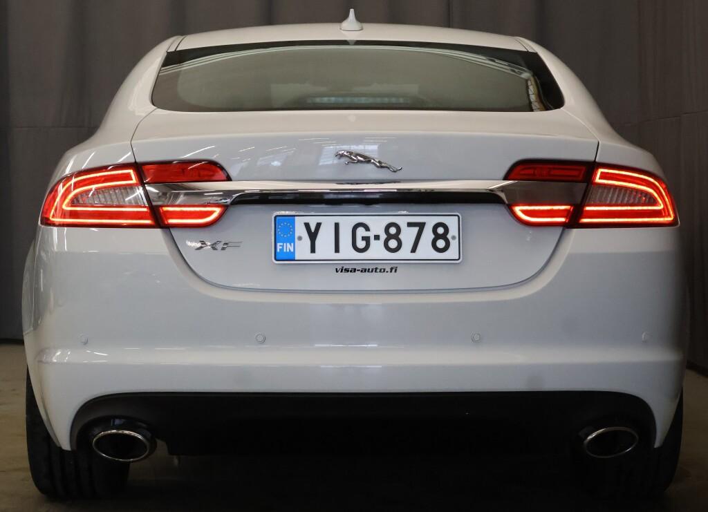 Jaguar XF 2,0 i4 Ti 240 2013, kuva 5/26
