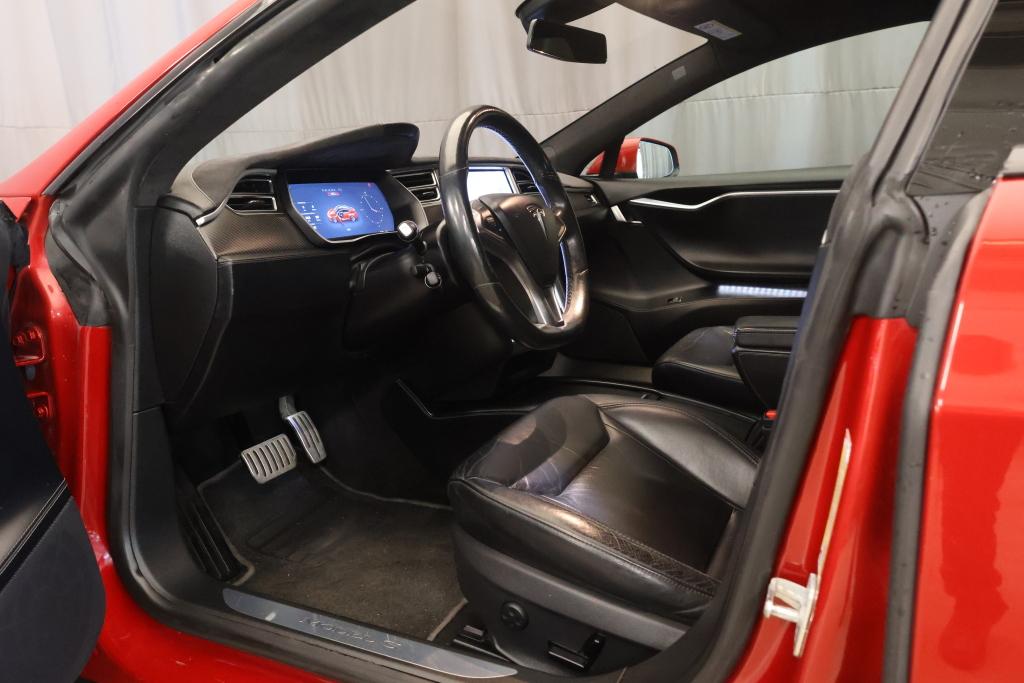 Tesla Model S P 90 D Ludicrous+ 2016, kuva 7/25