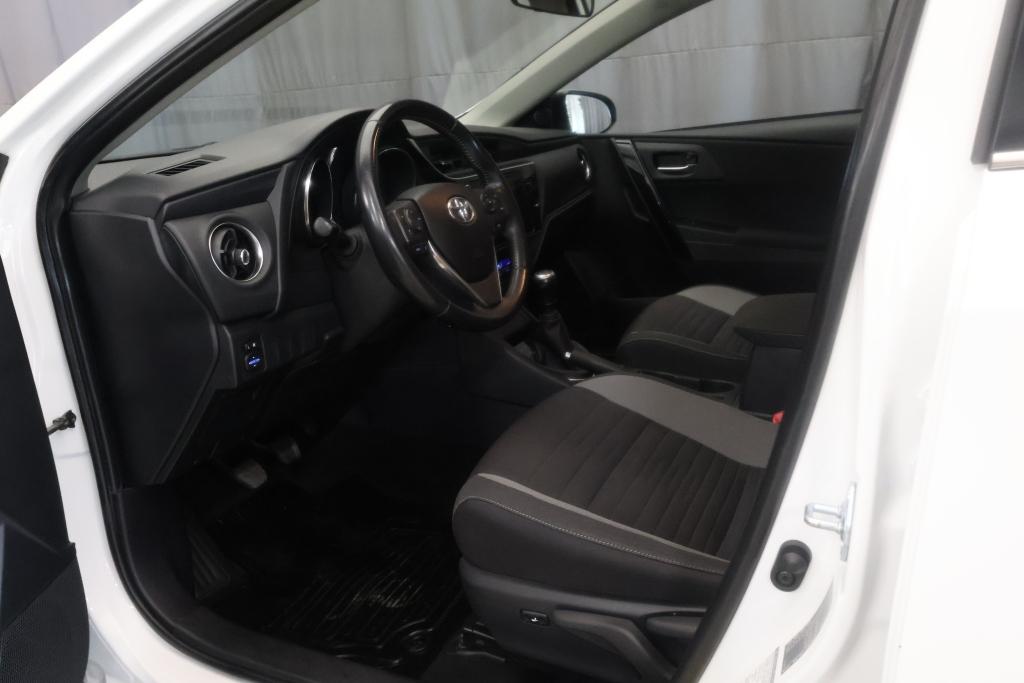 Toyota Auris Touring Sports 1,2 T Active 2016, kuva 7/25