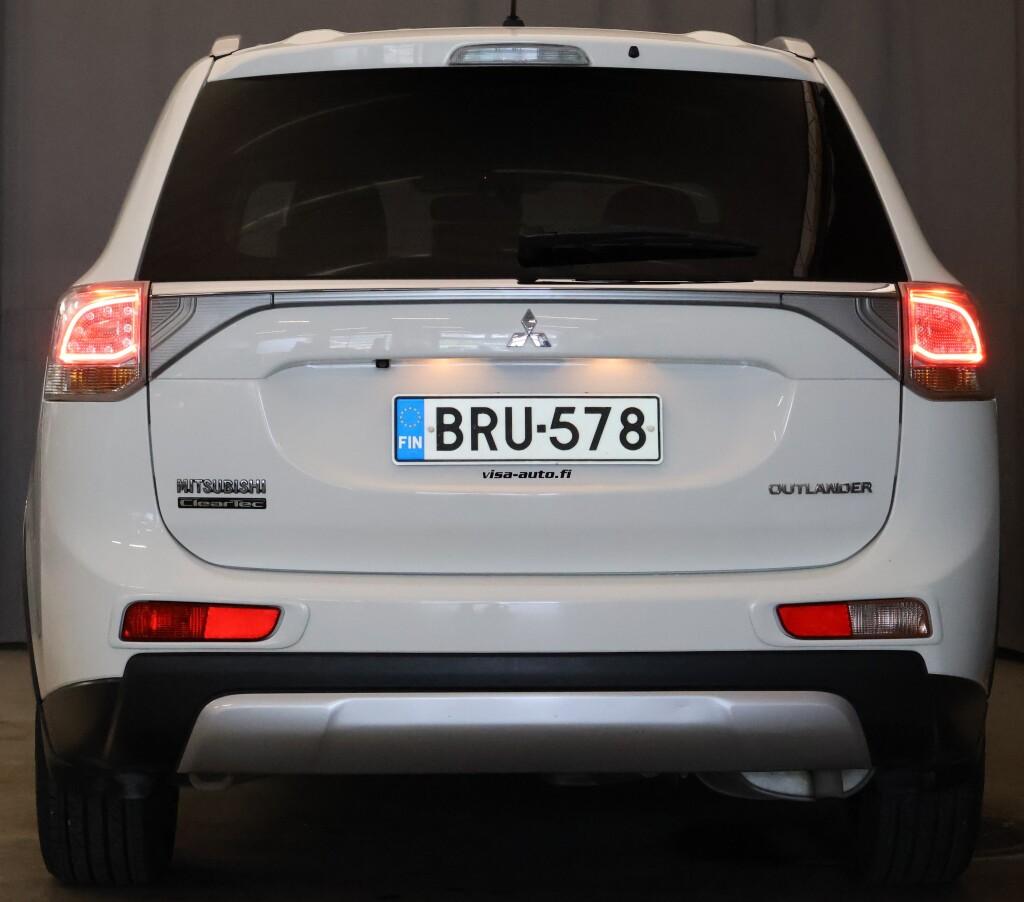 Mitsubishi Outlander 2015, kuva 5/24