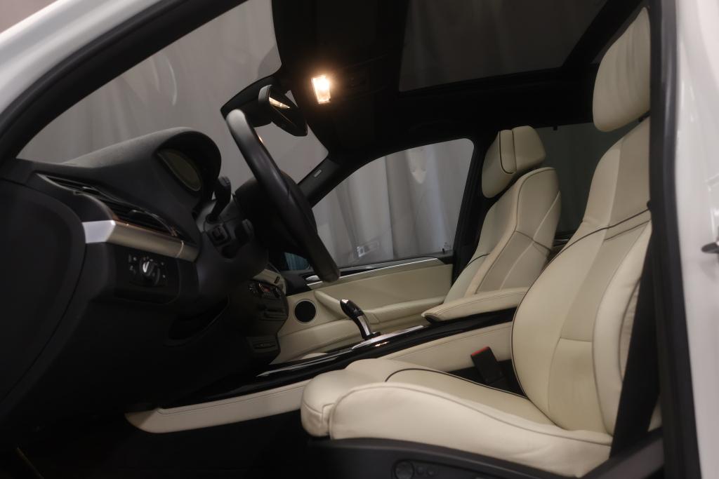 BMW X5 X5 xDRIVE40d M-sport Individual 2011, photo 7/23