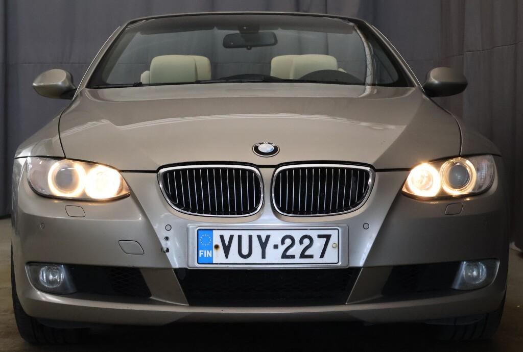 BMW 325 325i Avoauto 3,0 litranen 2007, kuva 6/28