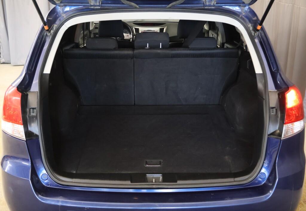Subaru Legacy 2010, kuva 6/22