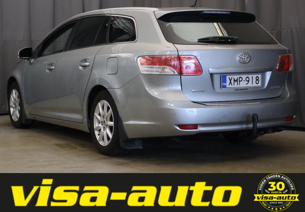 Toyota Avensis 2010, photo 3/22