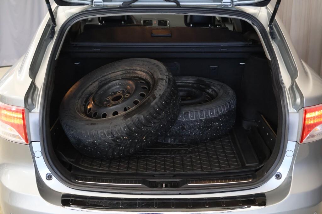 Toyota Avensis 2010, photo 6/22