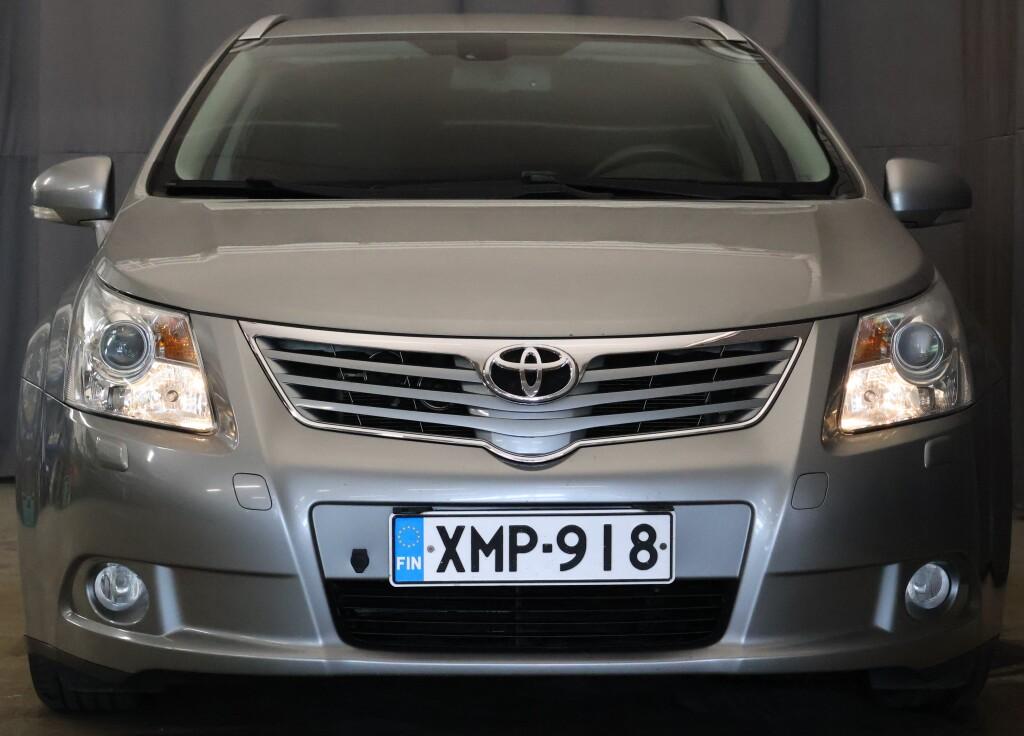 Toyota Avensis 2010, photo 4/22