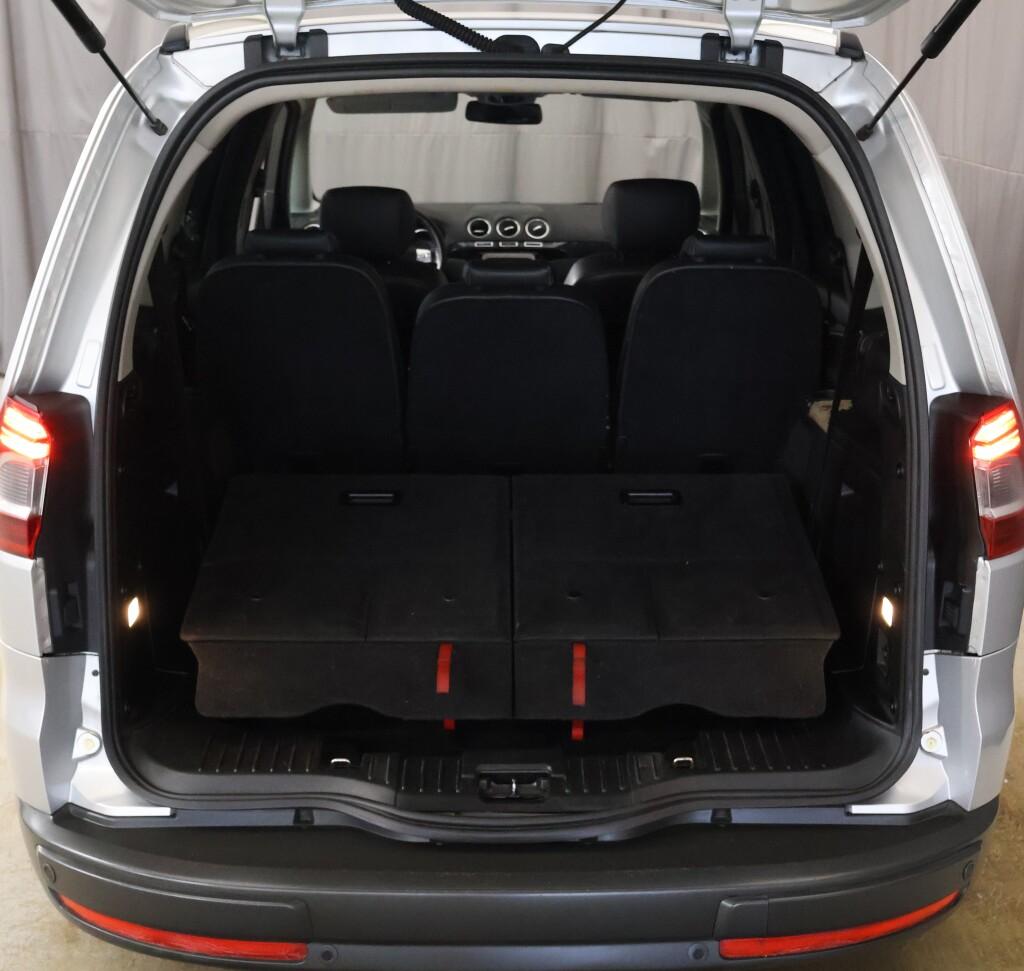 Ford Galaxy 2011, kuva 7/24