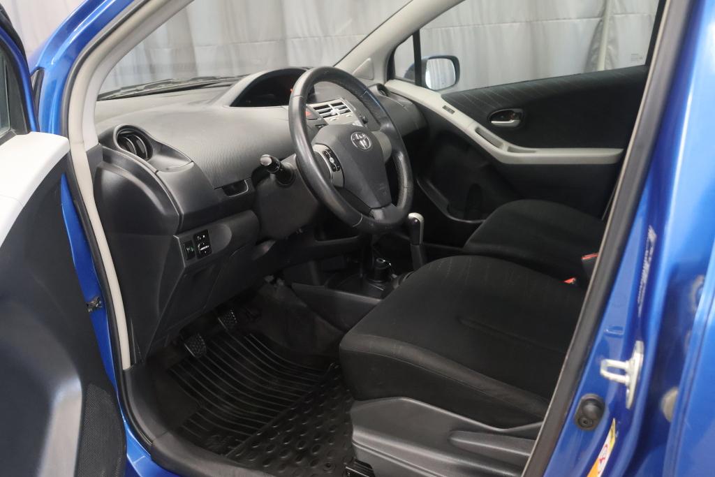Toyota Yaris 1,3 VVT-i 5ov Superior 2008, kuva 7/21
