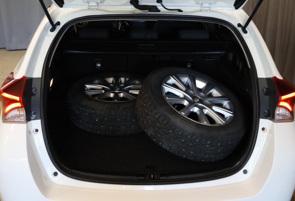 Toyota Auris 2018, kuva 6/25