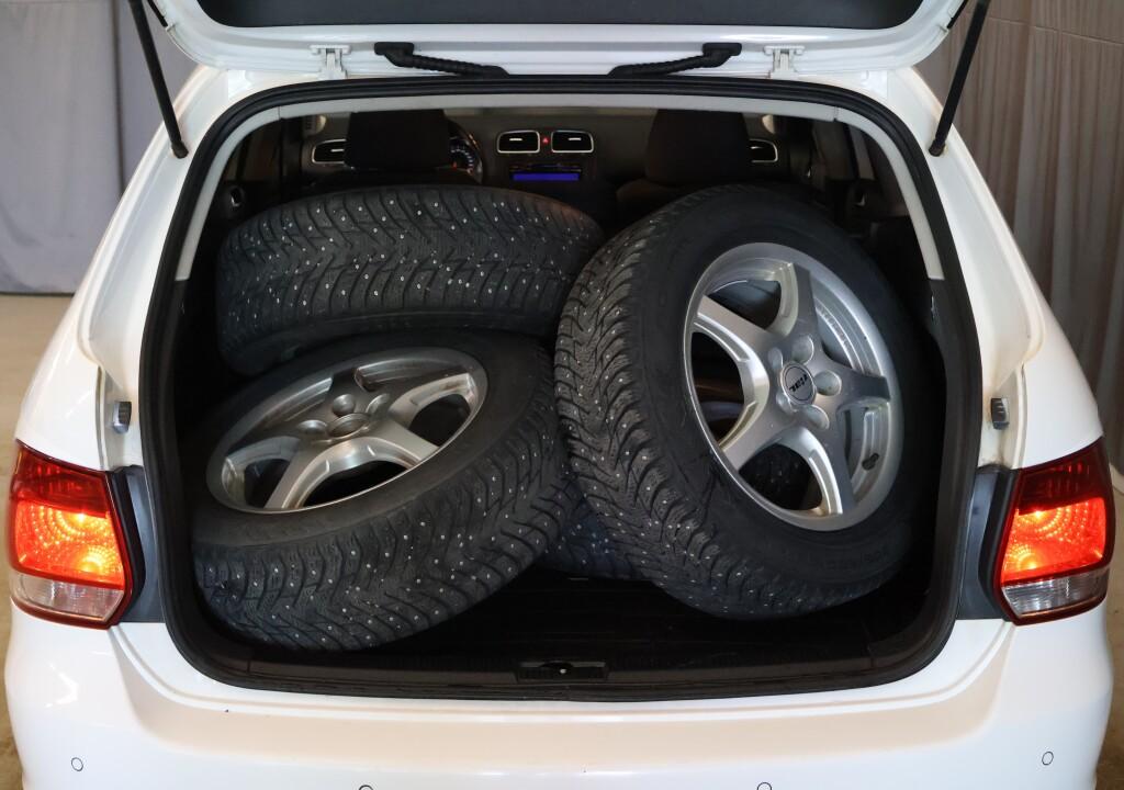 Volkswagen Golf 2010, kuva 6/23