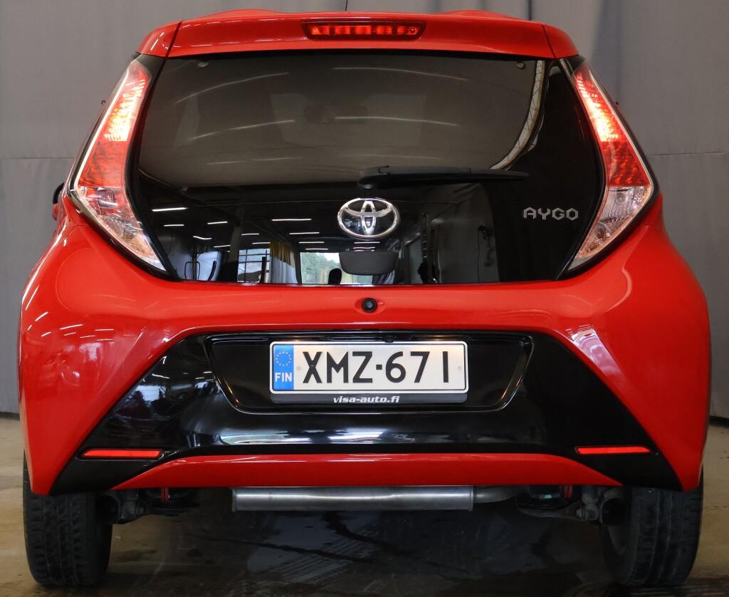 Toyota Aygo 1,0 VVT-i x-play 5ov 2017, kuva 5/23
