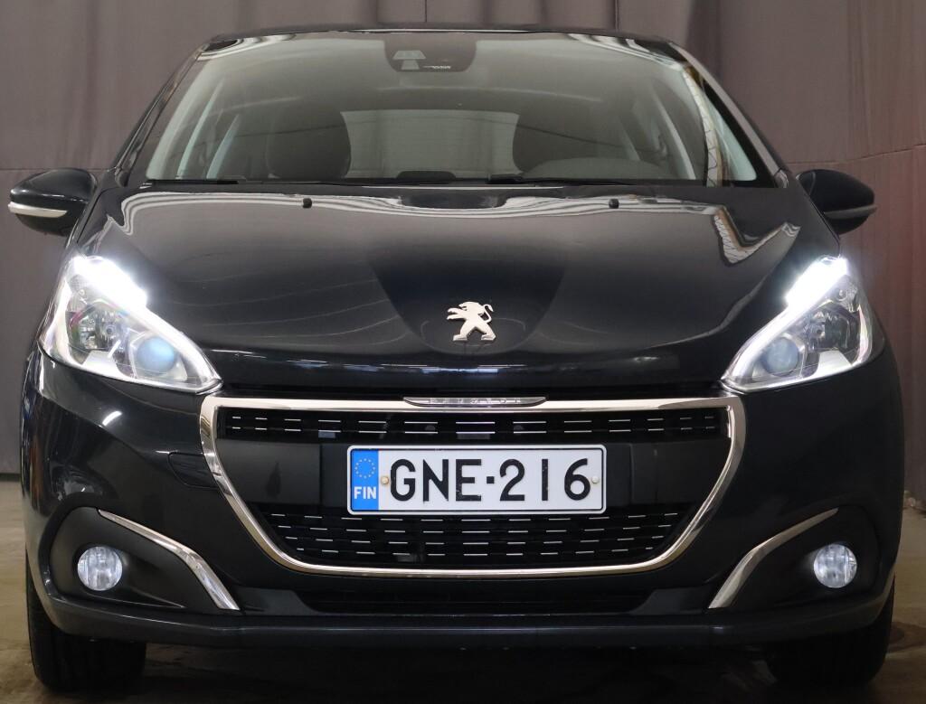 Peugeot 208 Signature PureTech 82 5-ov 2018, bild 4/24