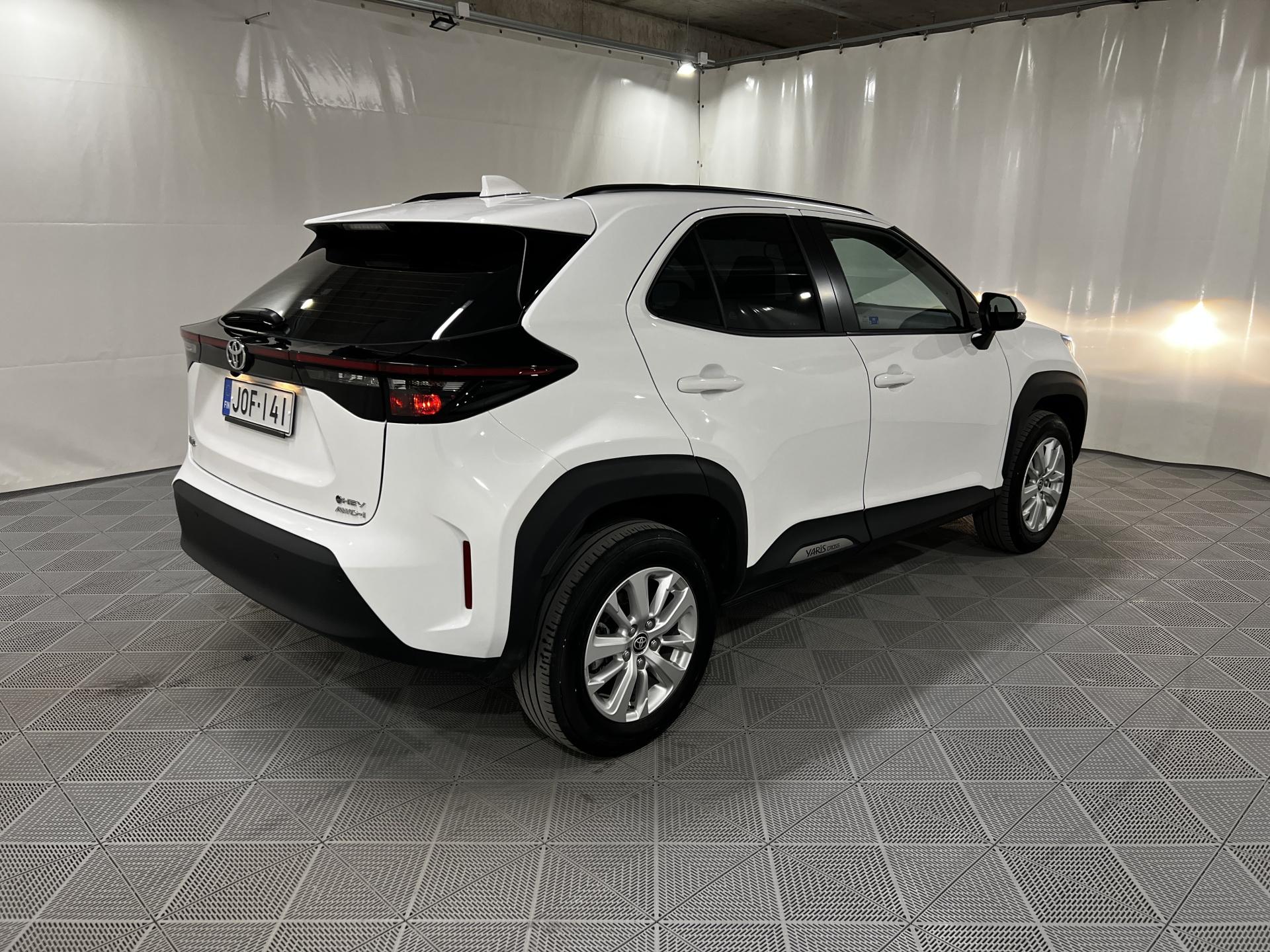 Toyota Yaris Cross 2025, photo 2/13