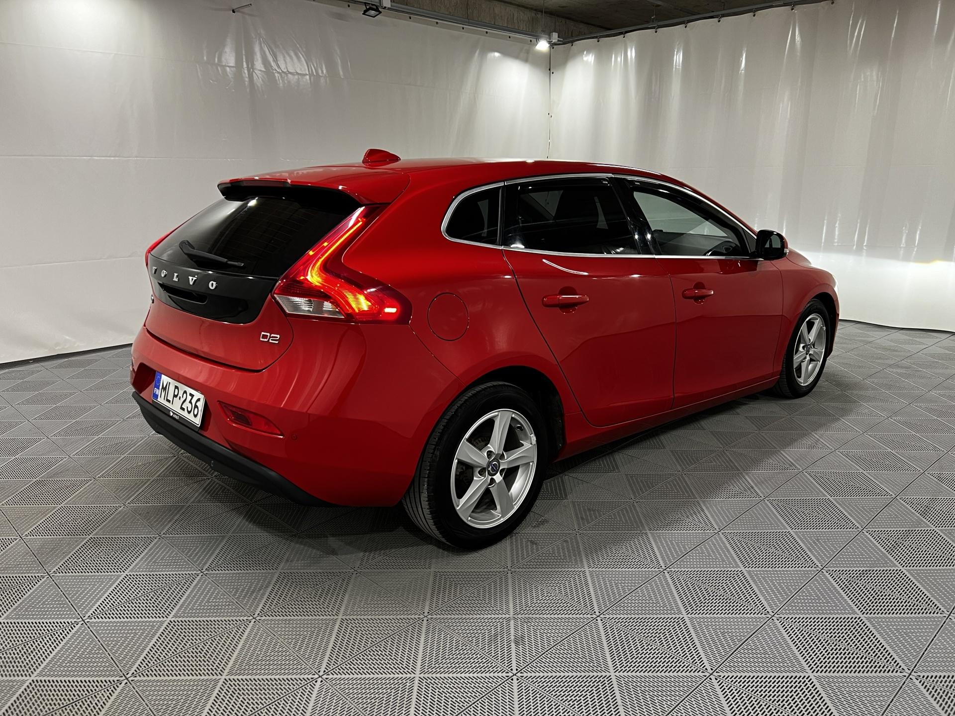 Volvo V40 2013, kuva 2/17