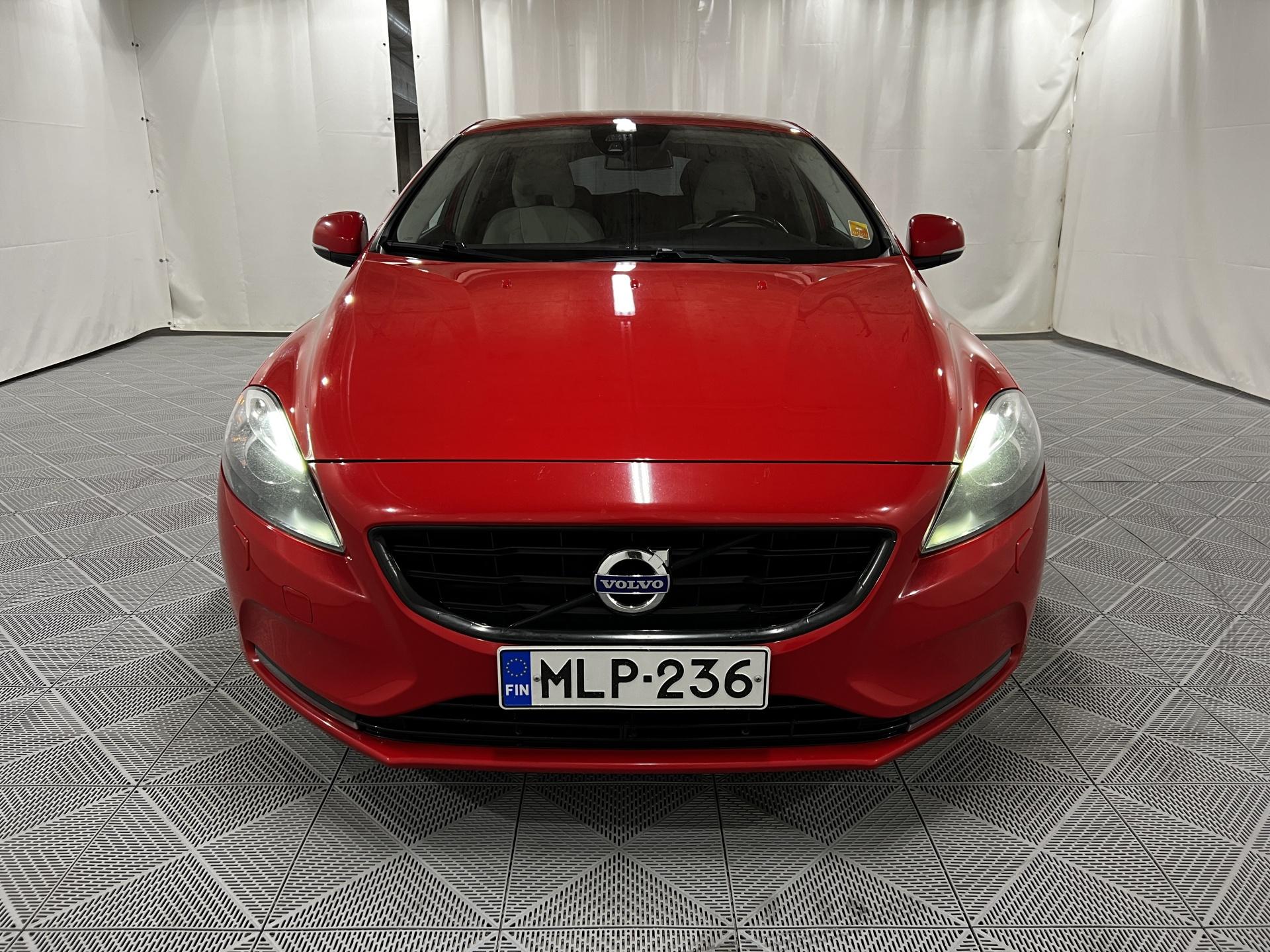 Volvo V40 2013, kuva 6/17
