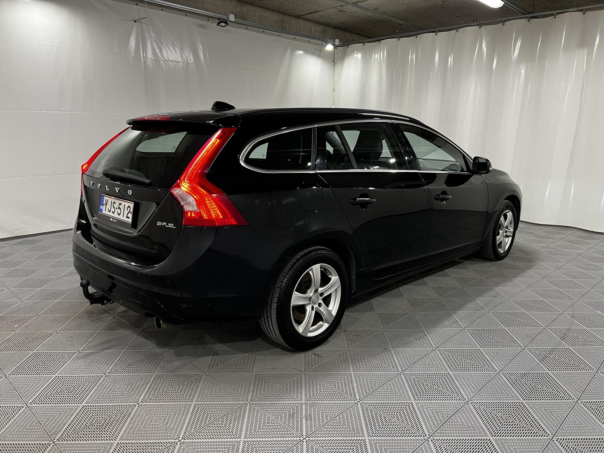 Volvo V60 T5 Business Aut. 2015, kuva 2/17