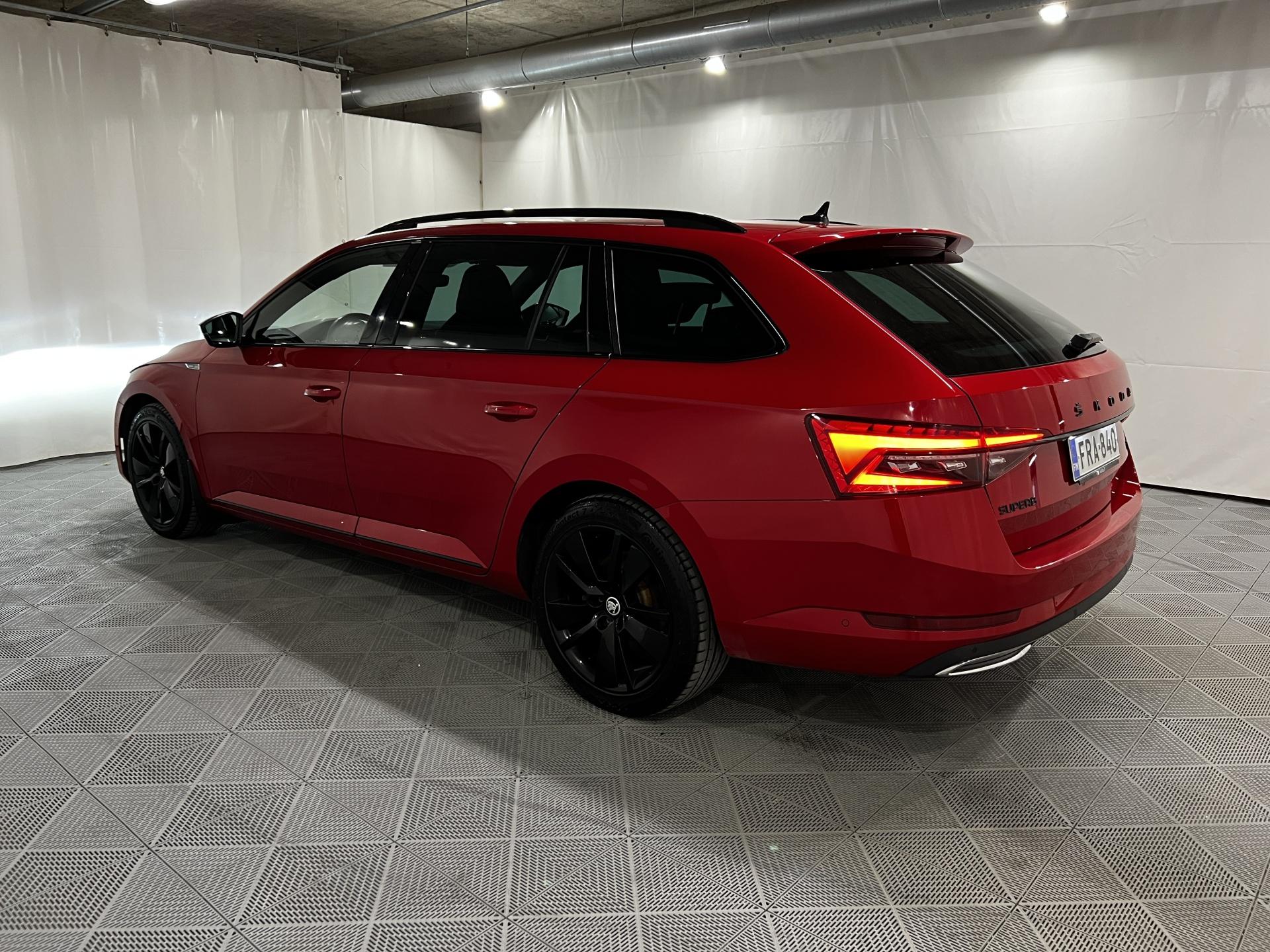 Skoda Superb 2021, bild 4/22