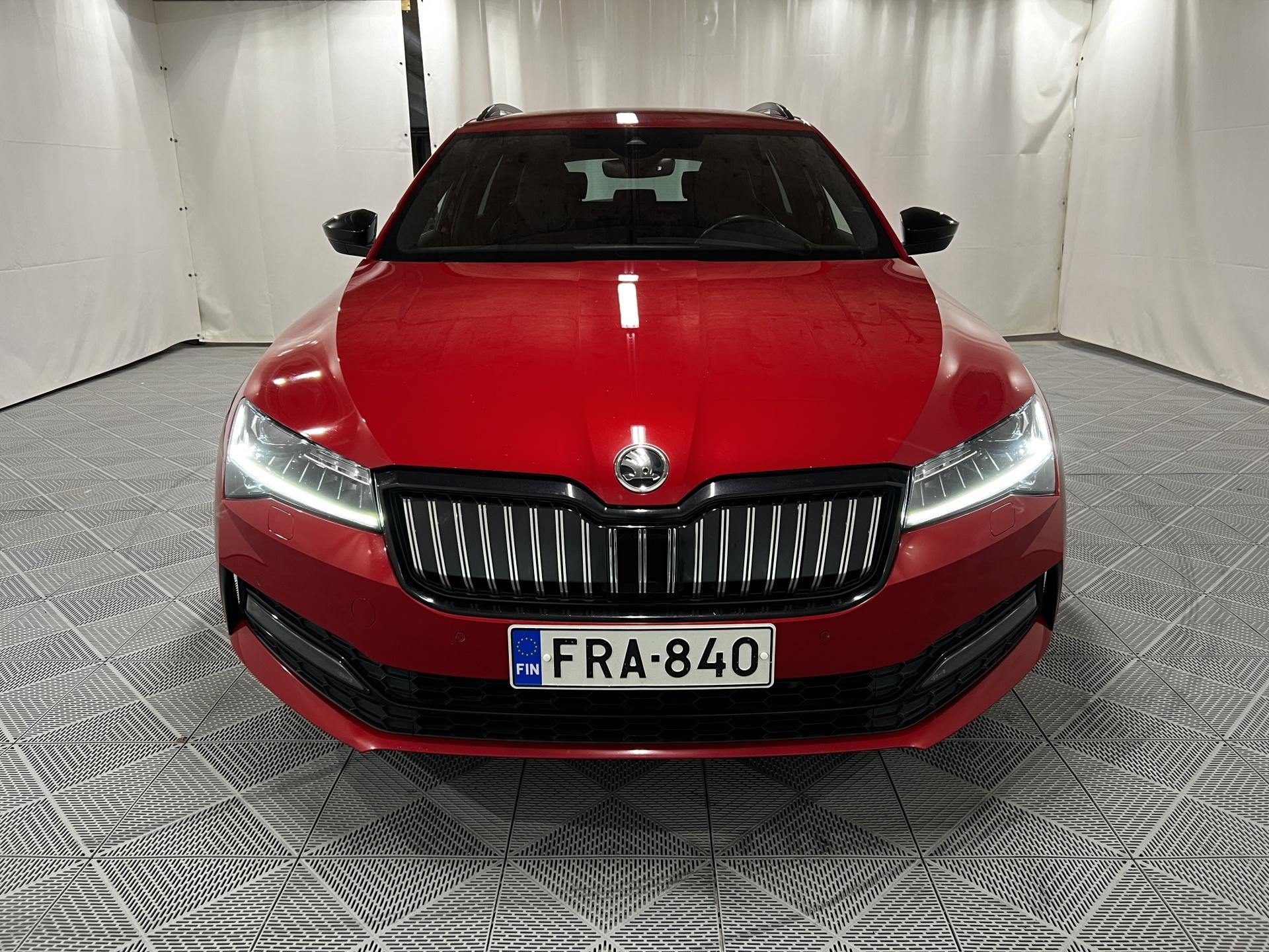 Skoda Superb 2021, bild 6/22