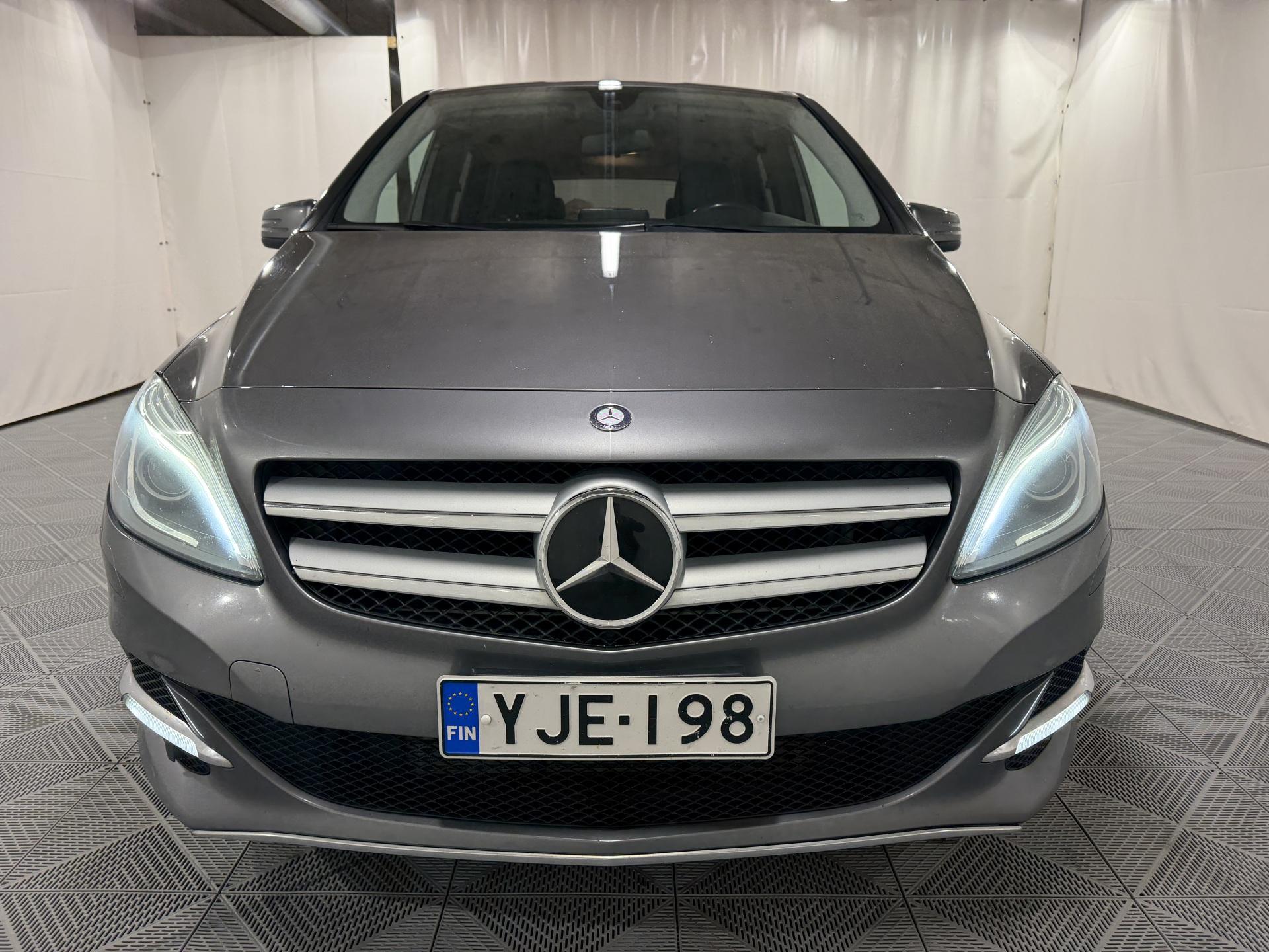Mercedes-Benz B 200 NGD Premium Business 2015, kuva 4/14