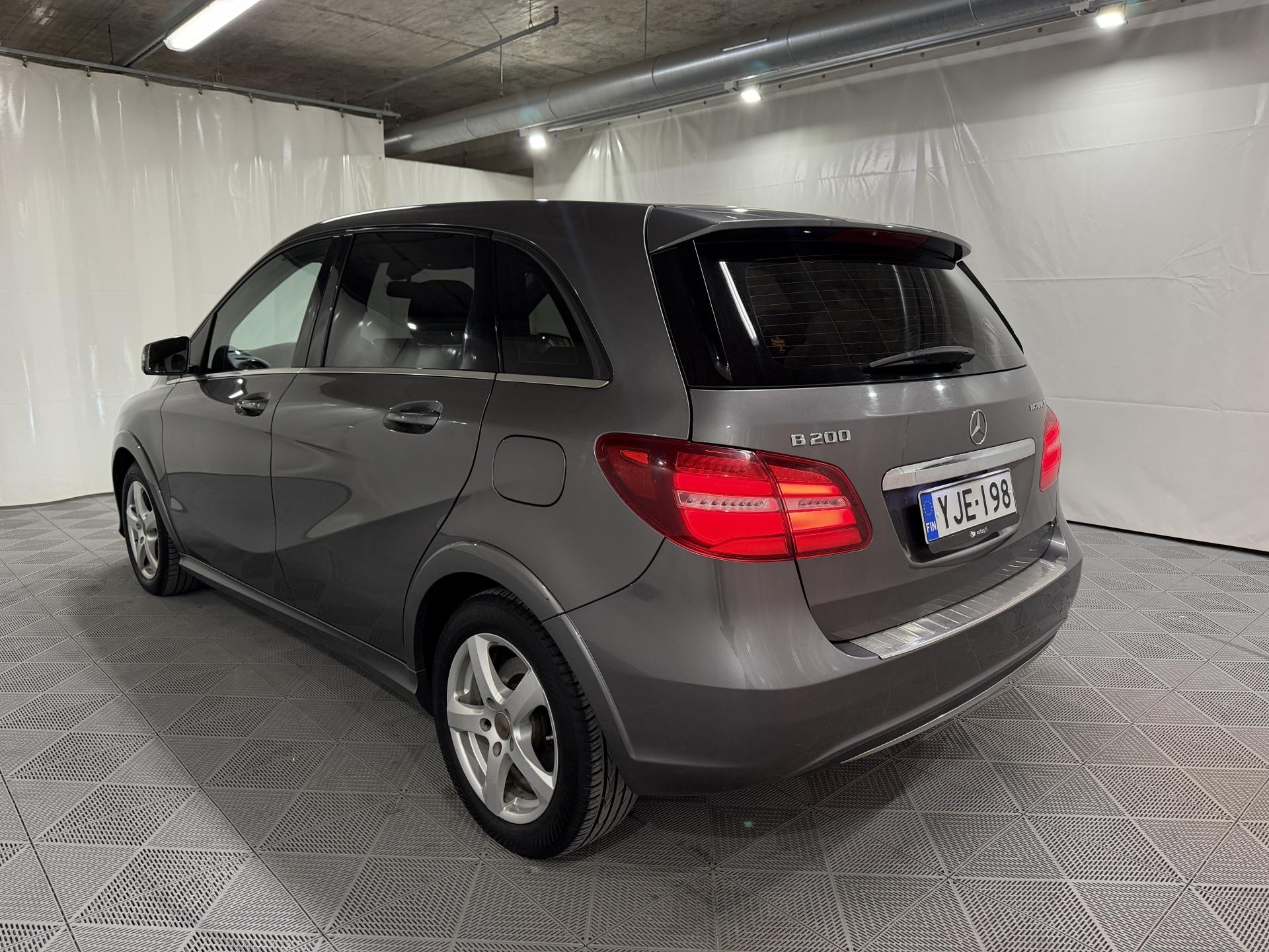 Mercedes-Benz B 200 NGD Premium Business 2015, kuva 6/14