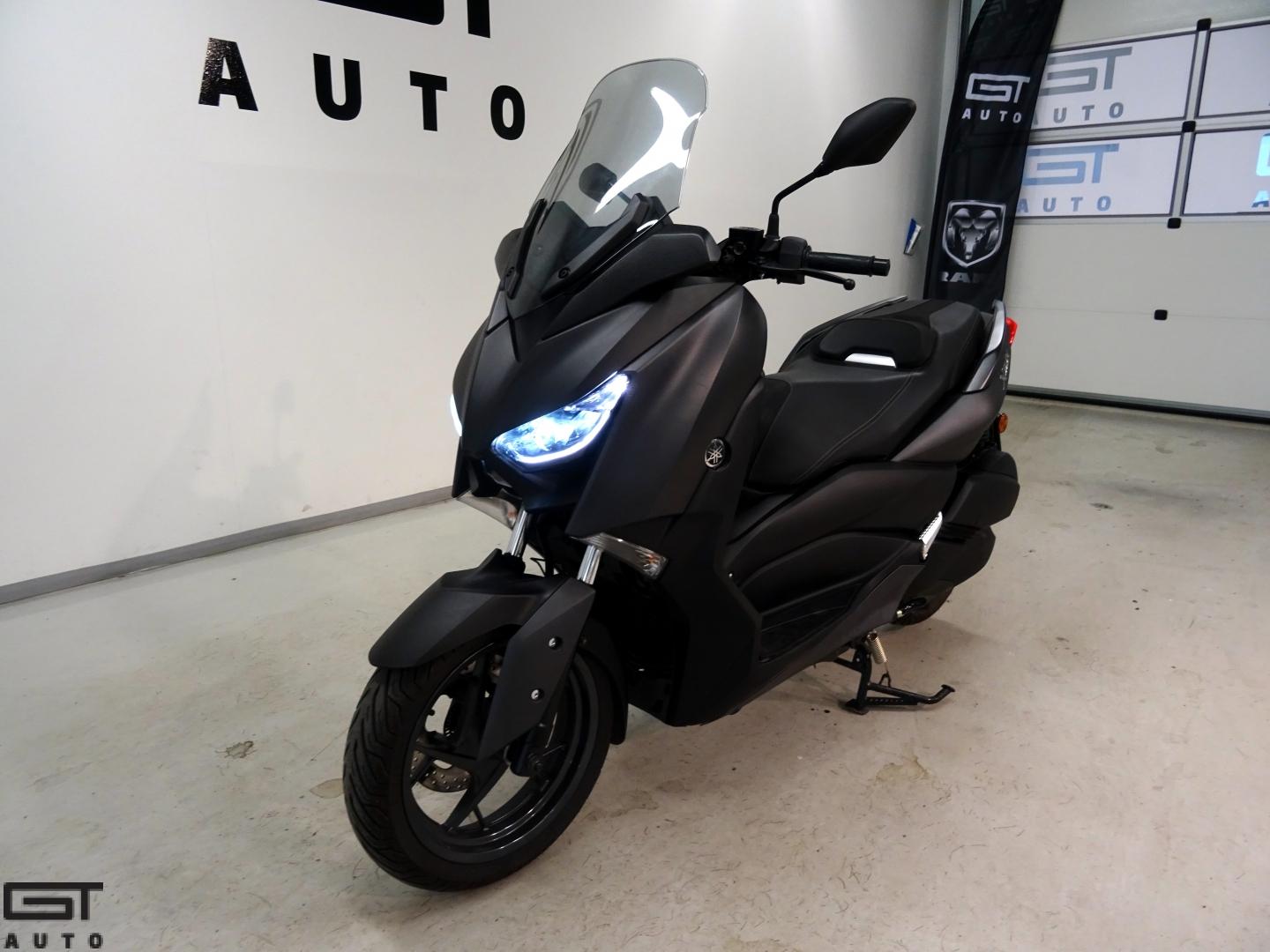 Yamaha X-MaX