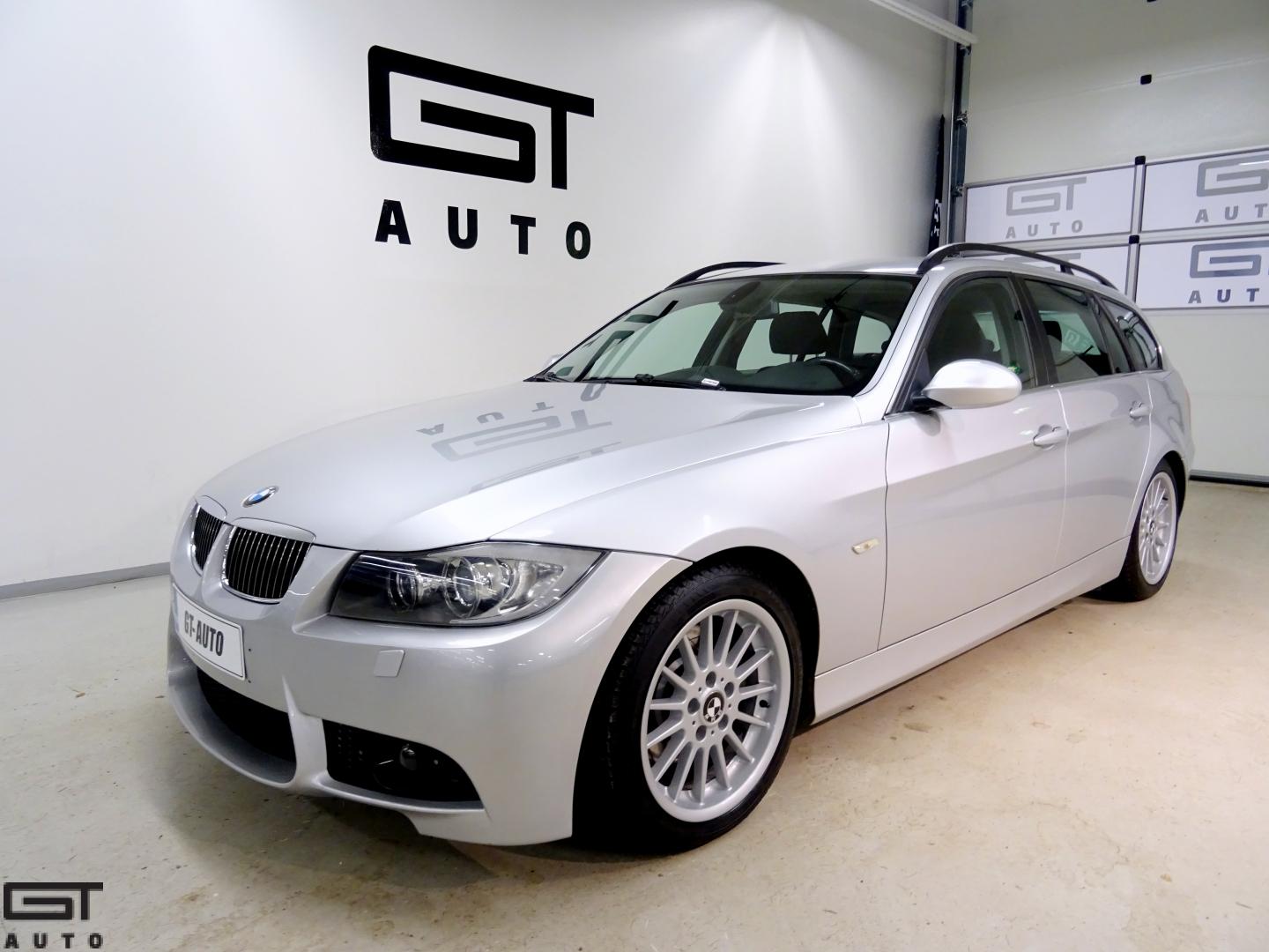 BMW 330