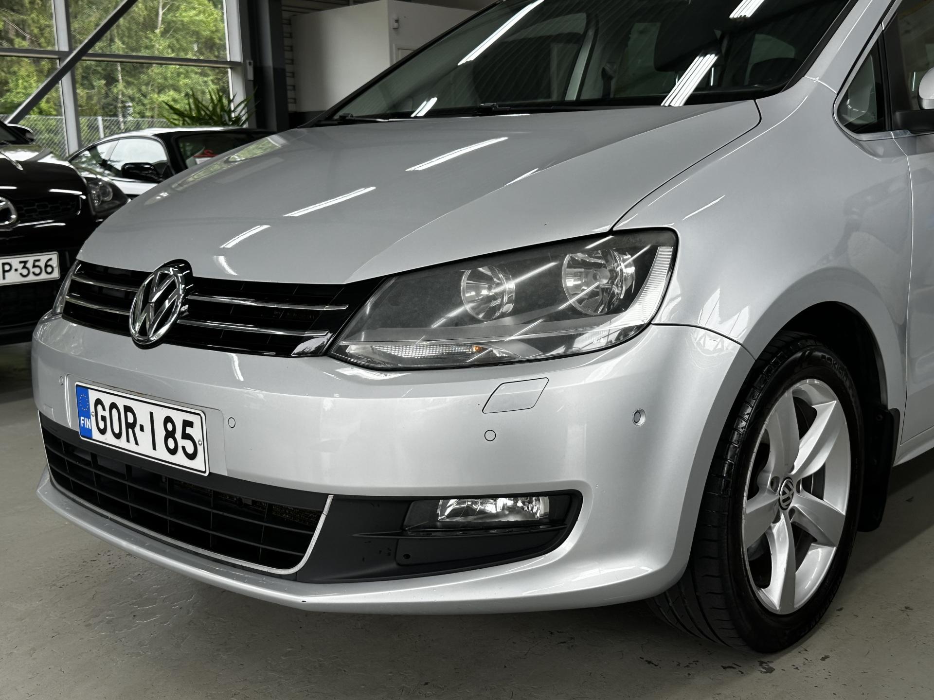 Volkswagen Sharan 2011, photo 2/20