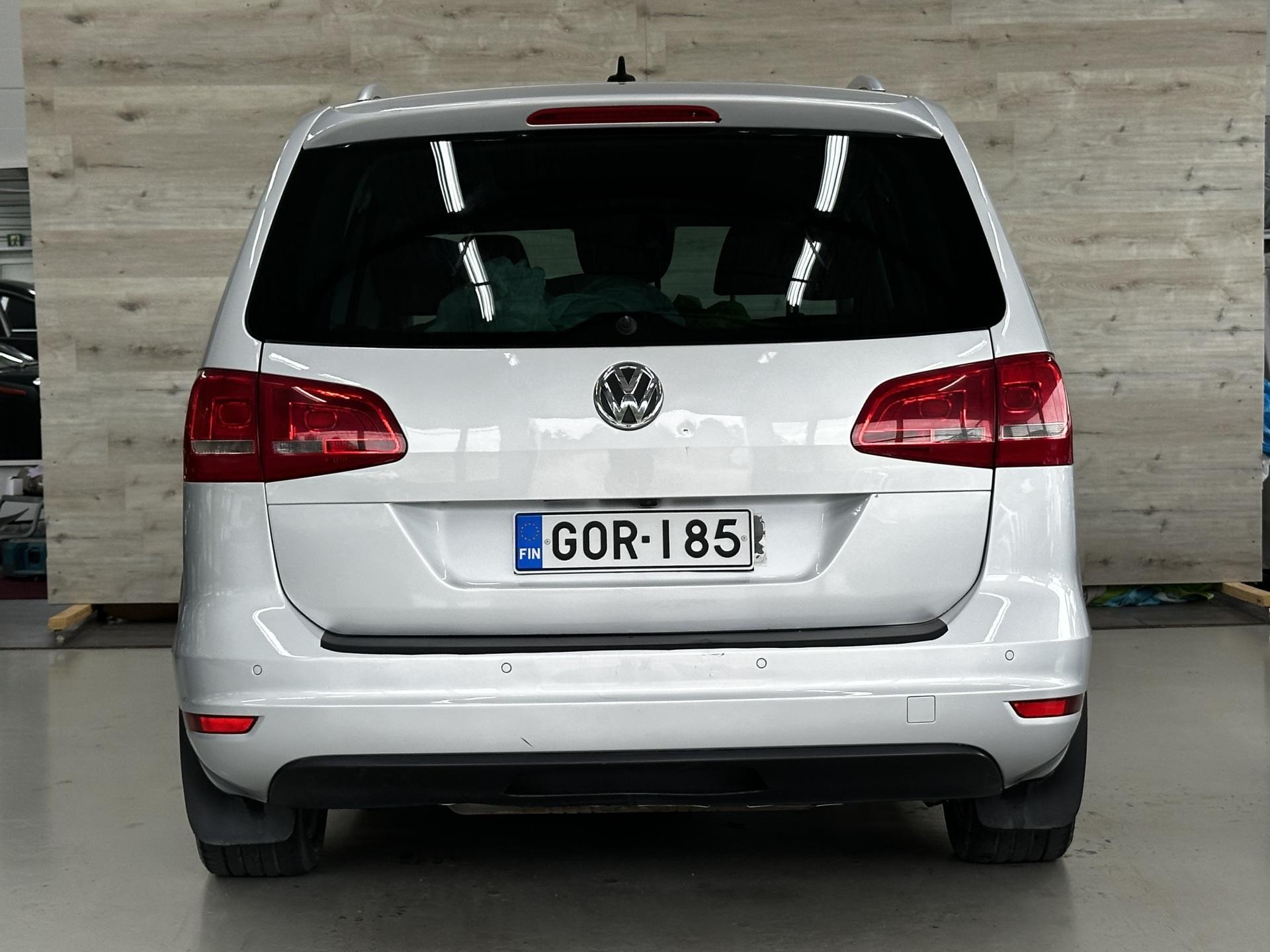 Volkswagen Sharan 2011, photo 5/20
