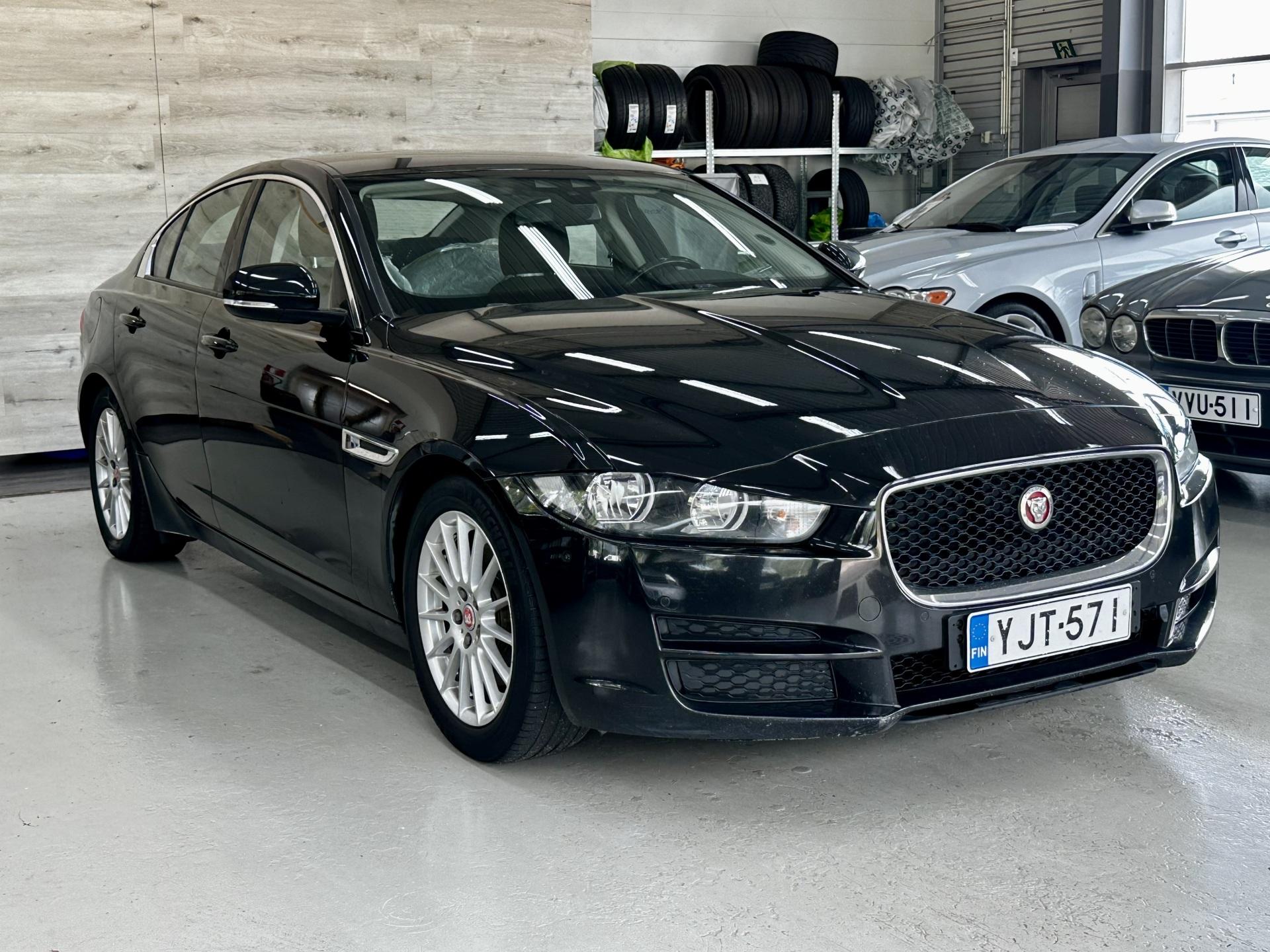 Jaguar XE Sedan 20d 2015, kuva 7/16