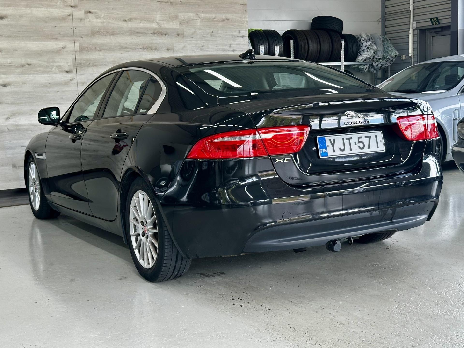 Jaguar XE Sedan 20d 2015, kuva 4/16