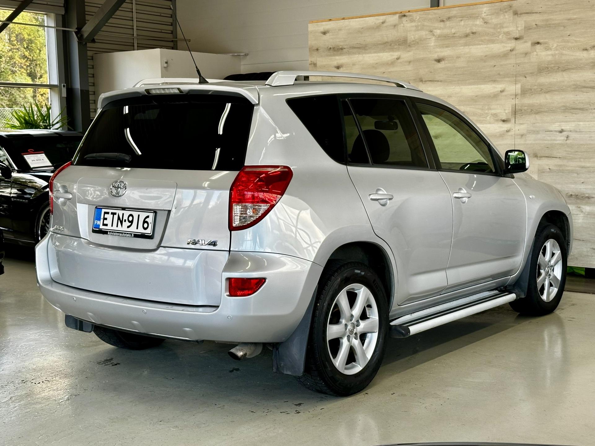 Toyota RAV4 2,0 VVT-i 4WD aut 2007, photo 6/17
