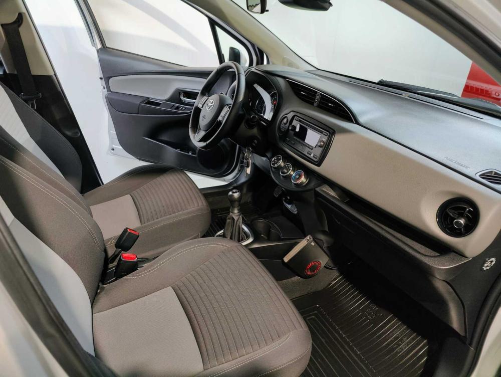 Vaihtoauto Toyota Yaris