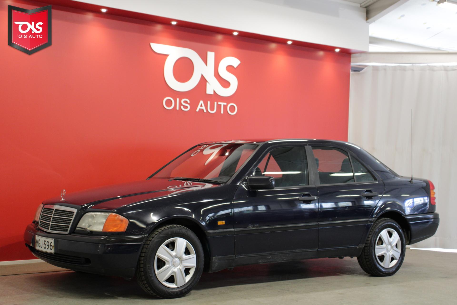 180 + TÄHTI KEULALLA NÄYTTÄÄ SUUNNAN + TOIMIVA LEIMATTU MERCEDES EDULLISESTI + RAHOITUS