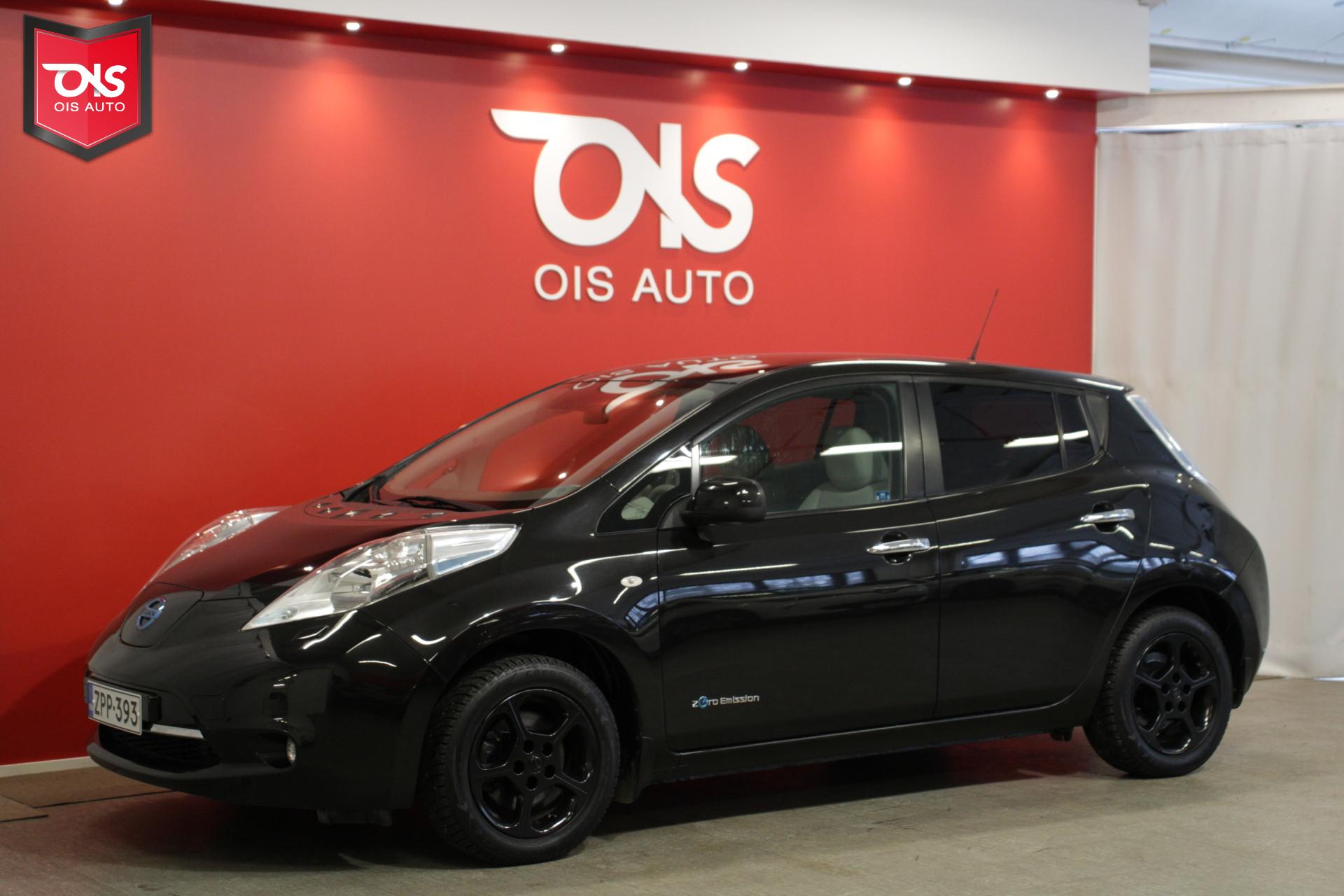 30kWh * Tyylikäs pikkumusta Leaf * Chademo pikalataus * Lämpöratti * P-kamera * Vakkari * Rahoitus