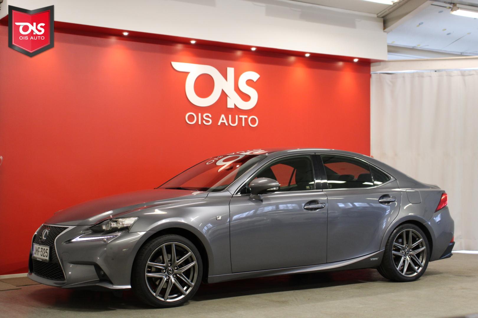 LEXUS IS300H * F-Sport * Xenon * Vakkari * Osanahkaverhoilu * P-Kamera * Bt * Navi * 2x Renkaat Aluilla * Rahoitus