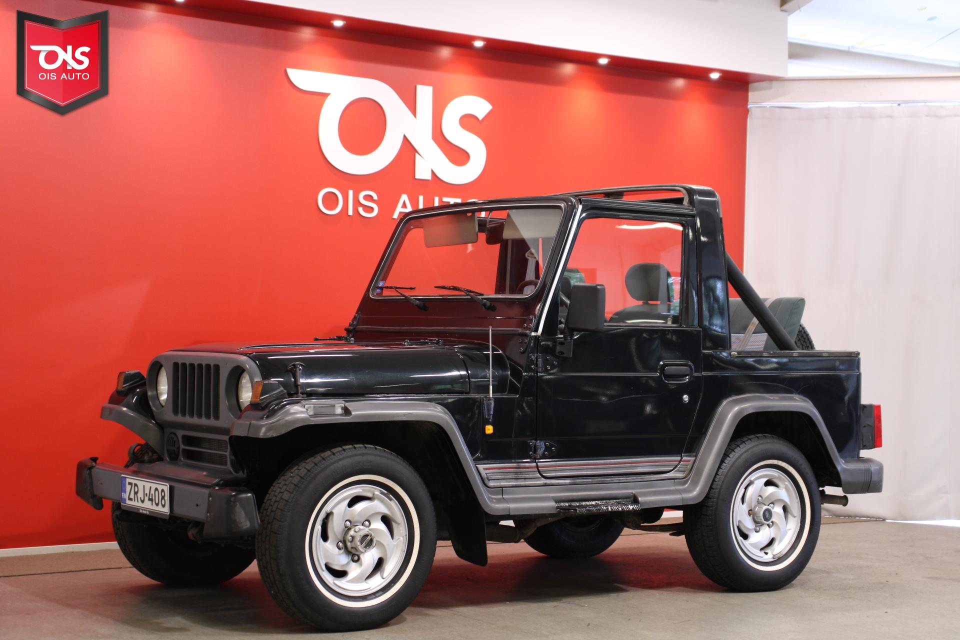 ROCSTA 4X4 Avoauto 1,8 * Nyt Ois astetta erikoisempaa maastoautoa tarjolla * Leimattu 06/26 * Rahoitus