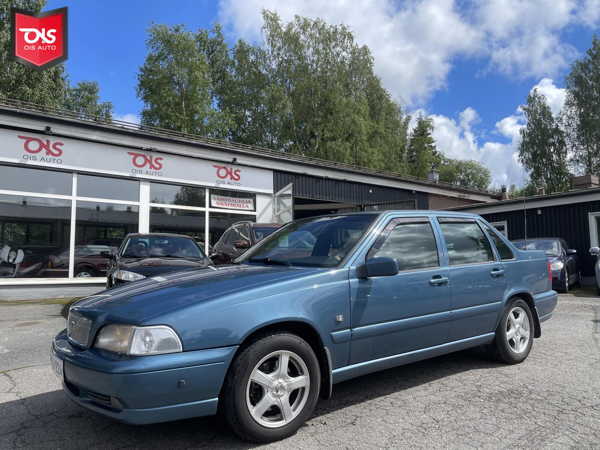 SEDAN S70 2.5 20V-AUTOMATIC * Ilmastointi * 2x Renkaat Aluilla * Ajotietokone * Osanahat * Vakkari * Koukku * Rahoitus