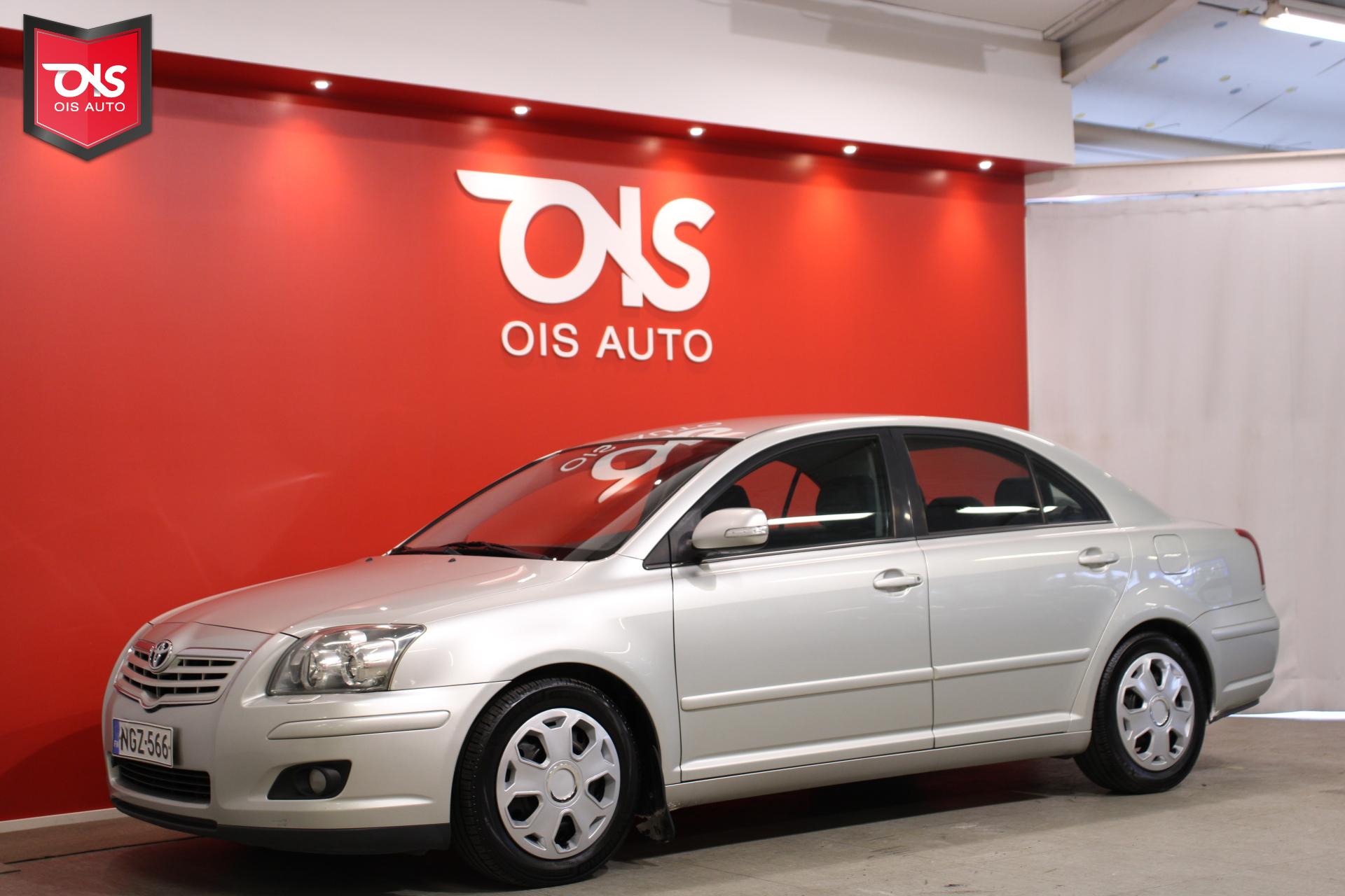 Avensis Toyota