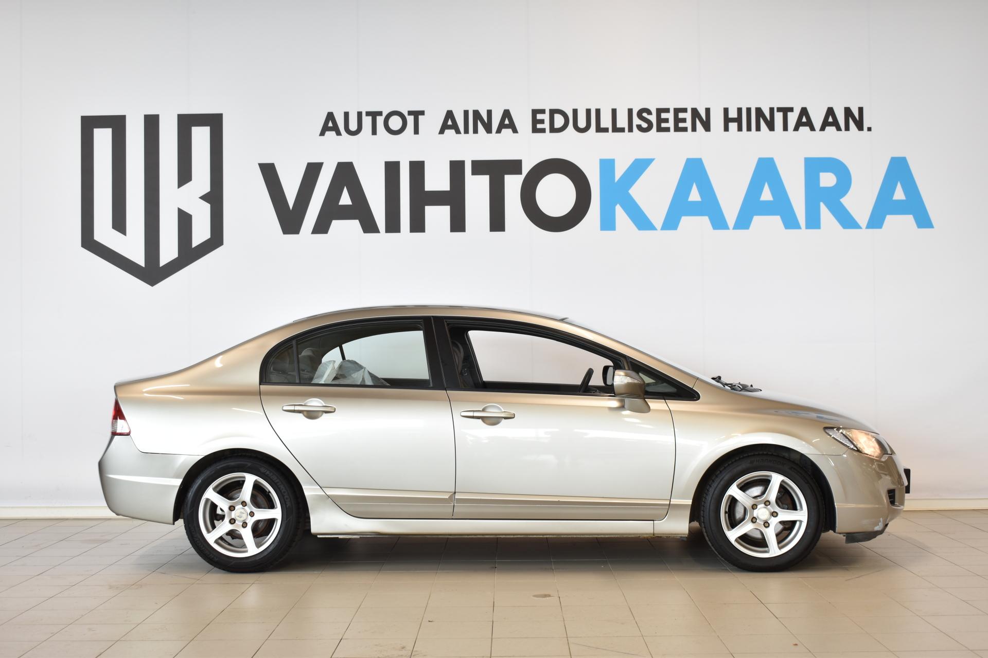 Honda Civic 4D 1,8i Comfort# Juuri katsastettu, ilmastointi