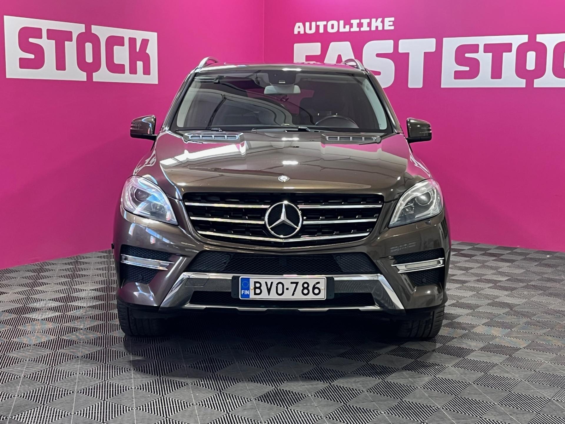 Mercedes-Benz ML 2012, kuva 2/17