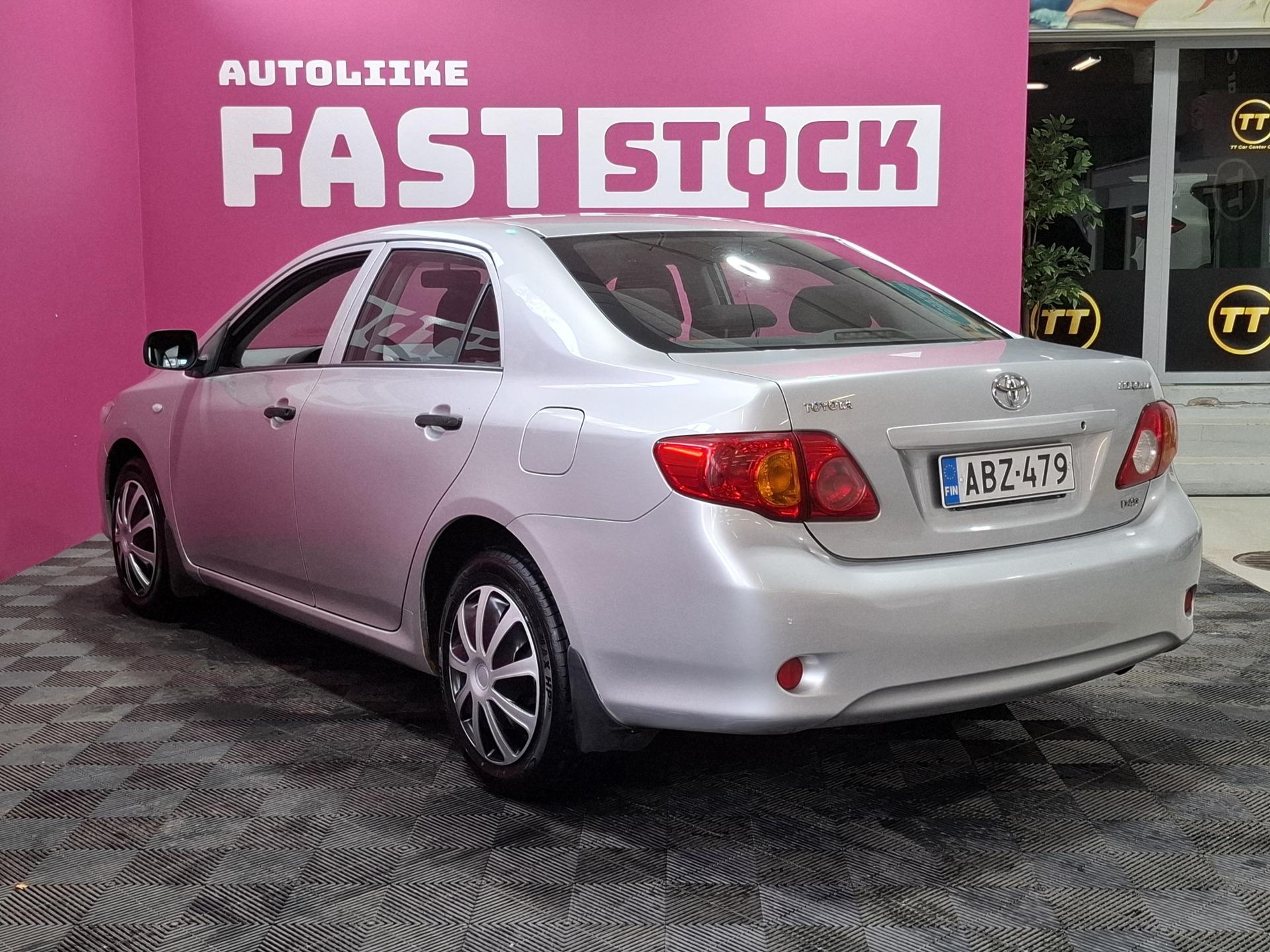 Toyota Corolla 1,4 D Terra 2009, kuva 6/20