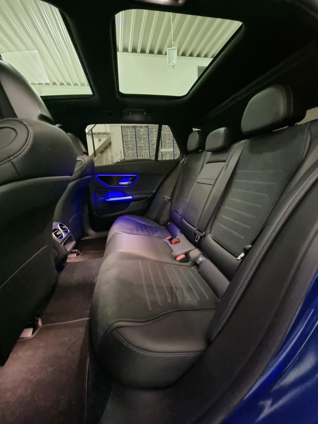 Mercedes-Benz C - Image 10