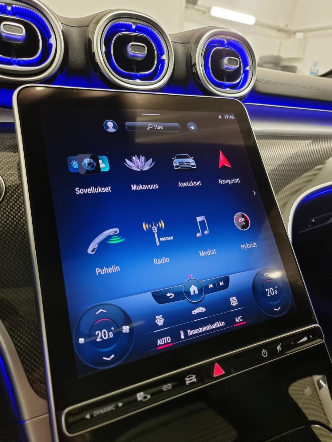 Mercedes-Benz C - Image 15