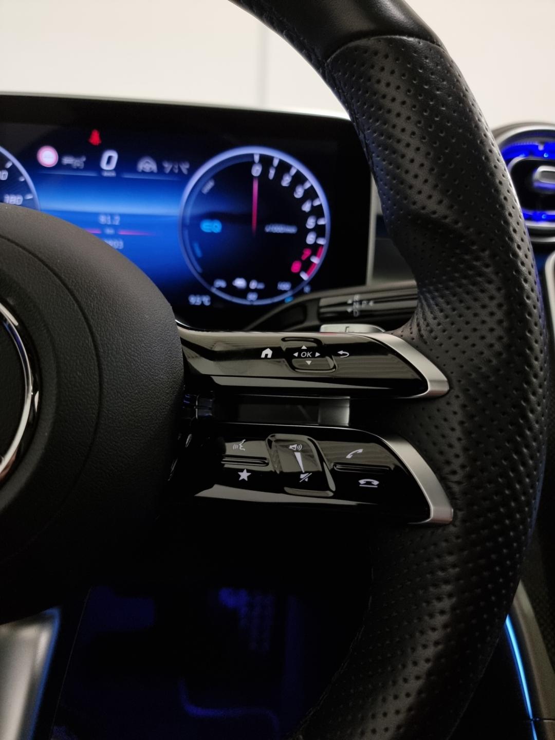 Mercedes-Benz C - Image 19