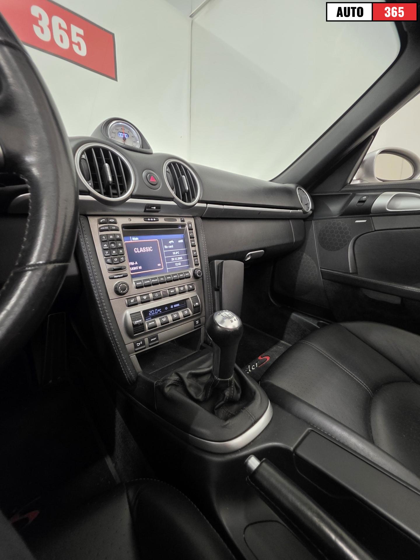 Porsche Boxster - Image 9