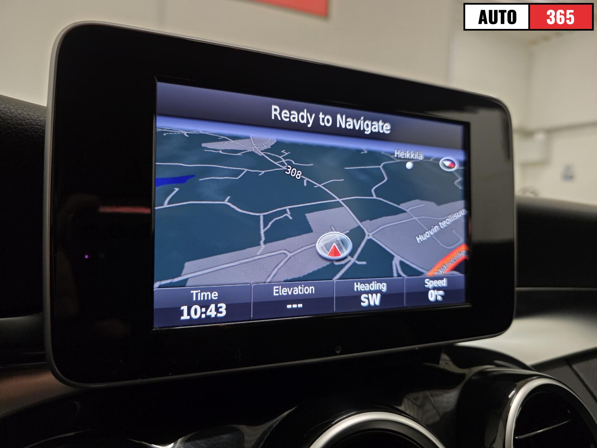 Mercedes-Benz C - Image 14