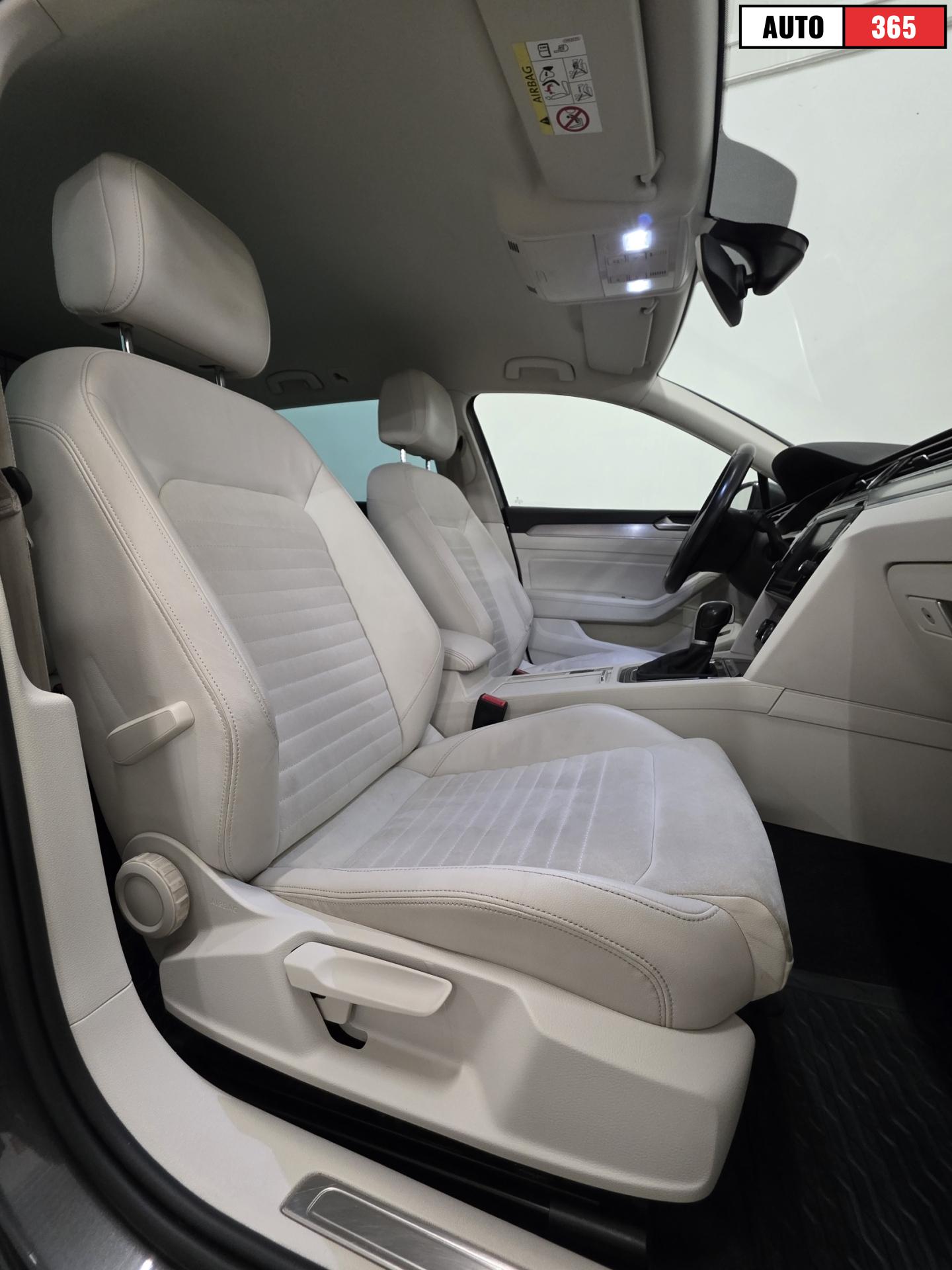 Volkswagen Passat - Image 7