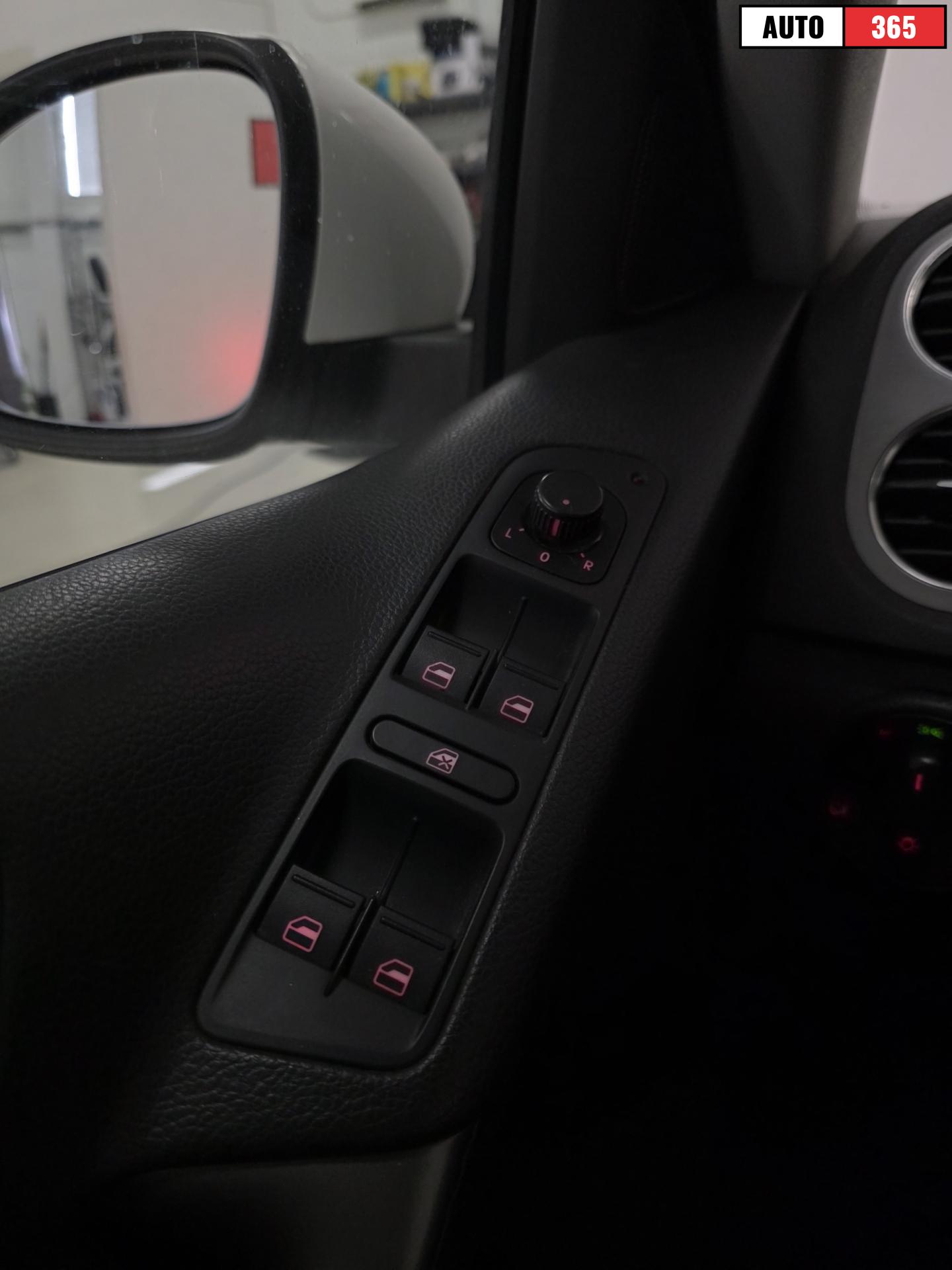 Volkswagen Tiguan - Image 19