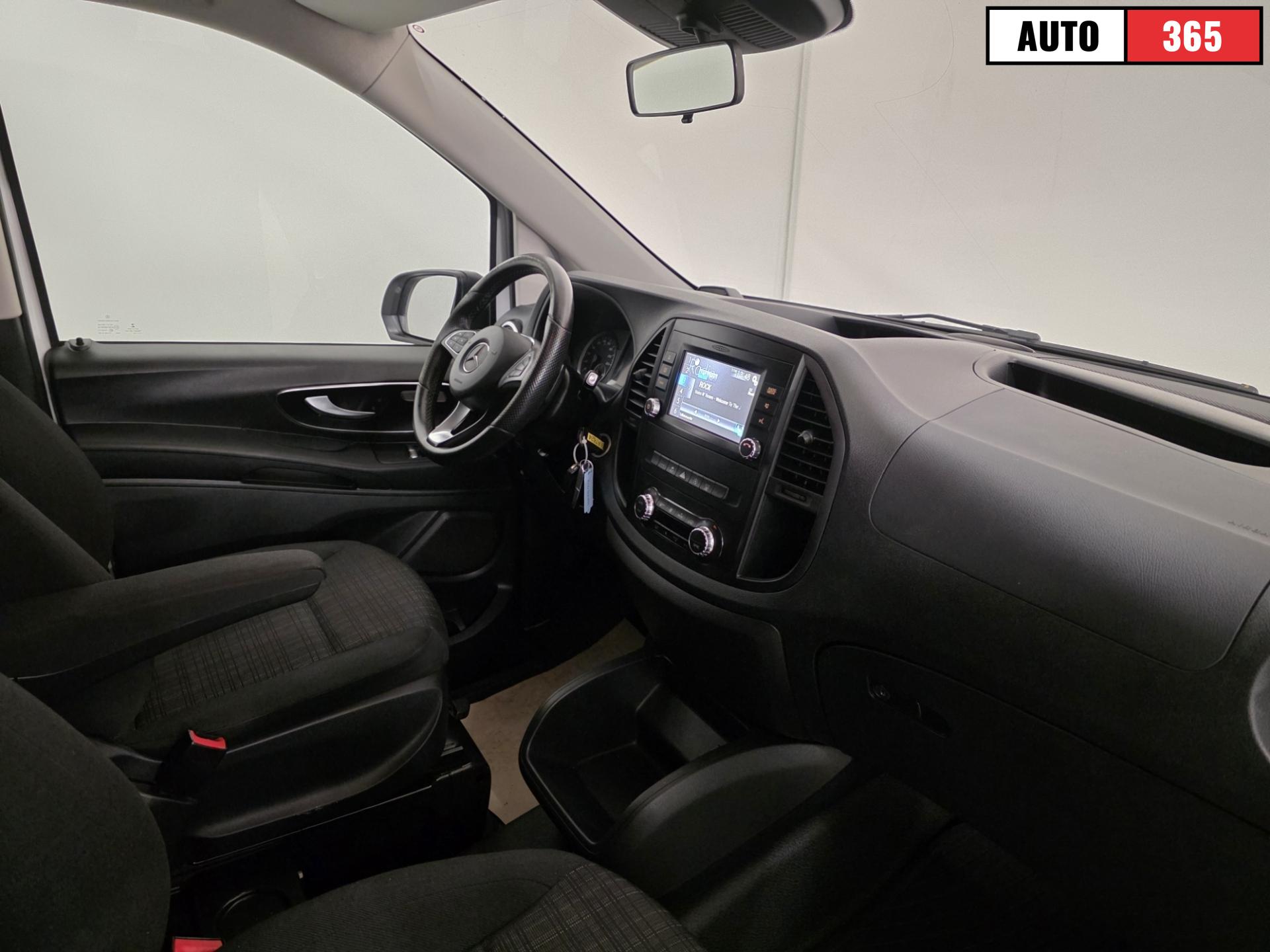 Mercedes-Benz Vito - Image 12