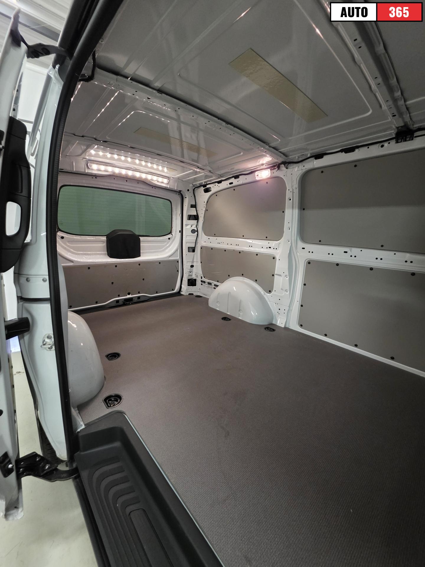 Mercedes-Benz Vito - Image 8